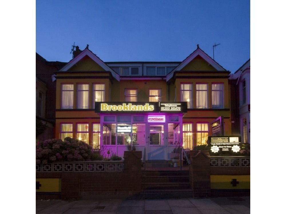 Brooklands Over 50'S Only Blackpool Exteriör bild